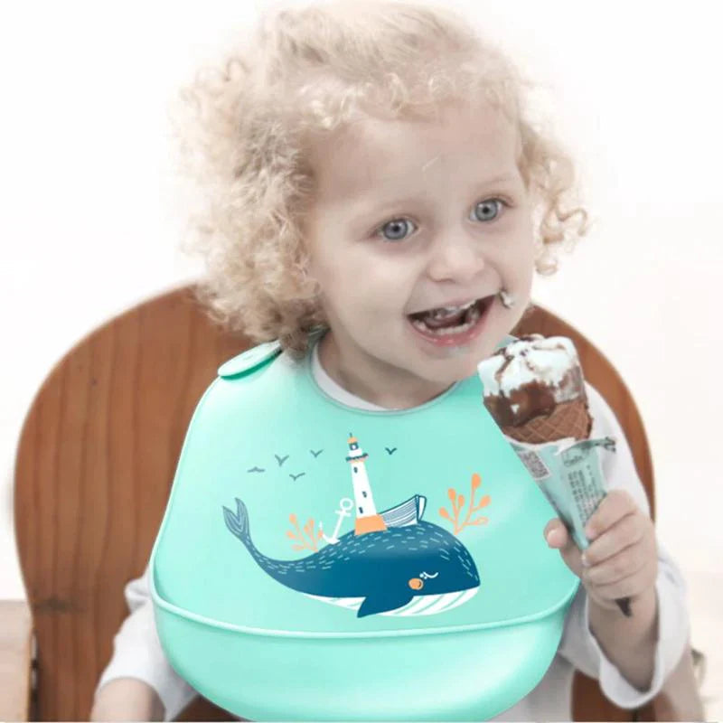Baby feeding apron